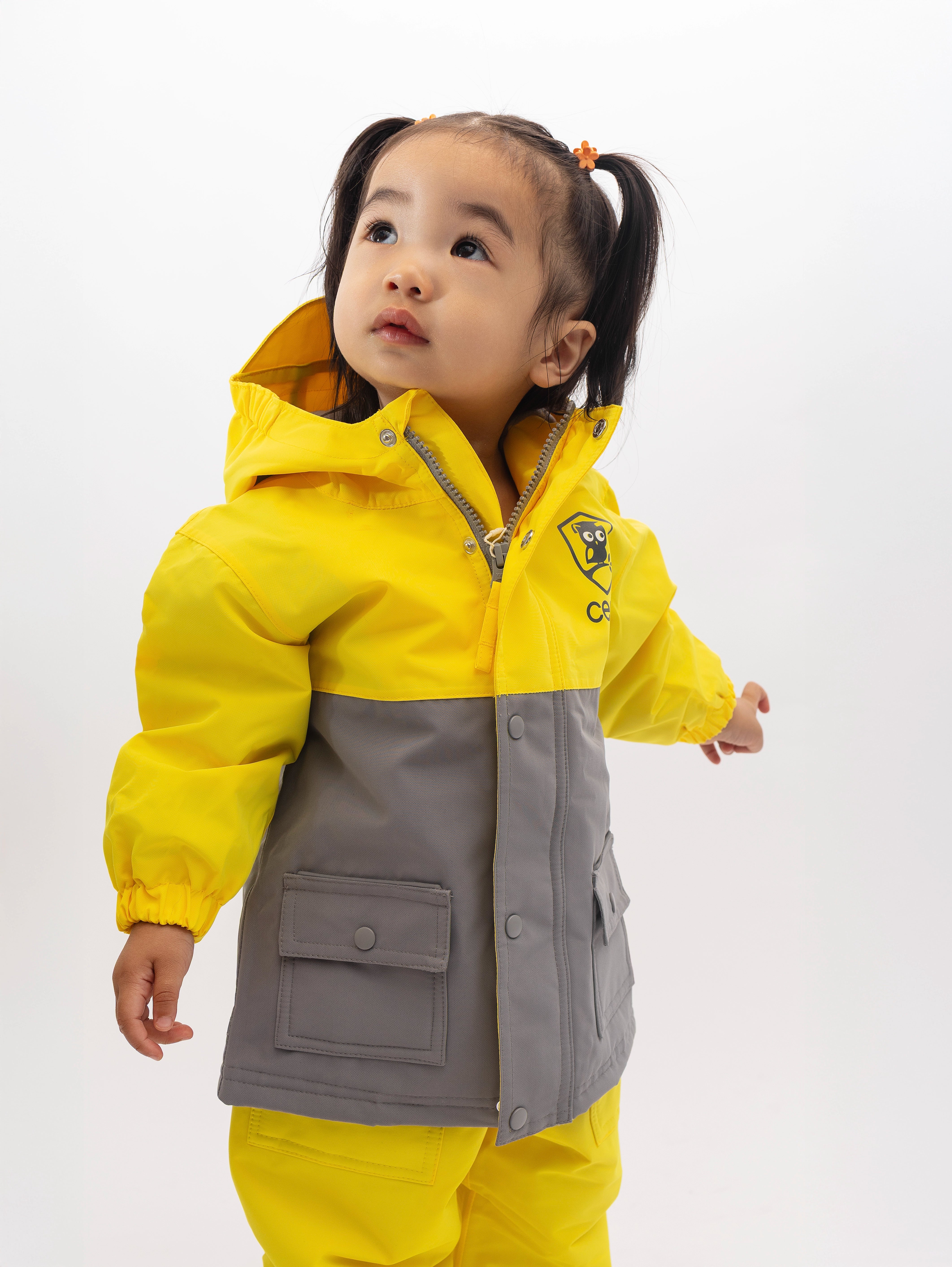 Single-Layered Rain Jacket